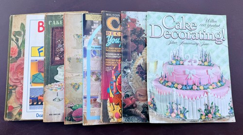 Wilton cake decorating lot - wilton:, of